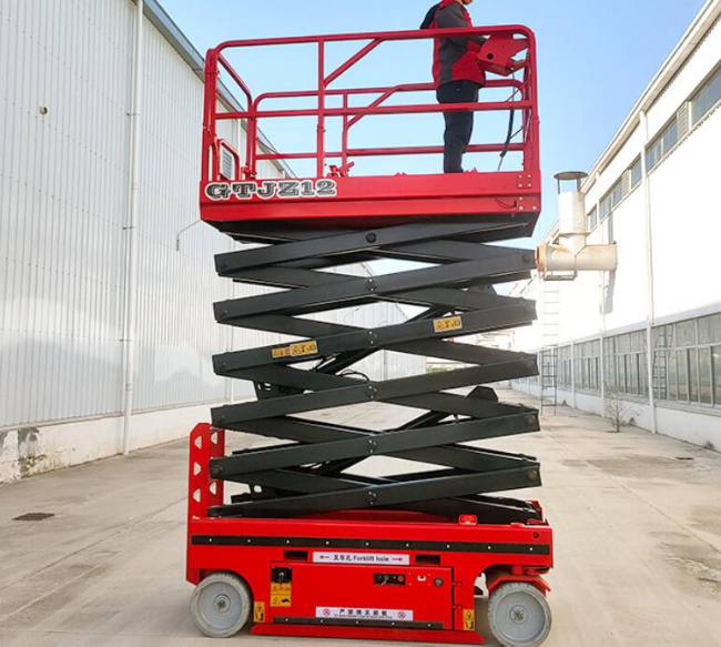 彭阳自行走移动式升降机